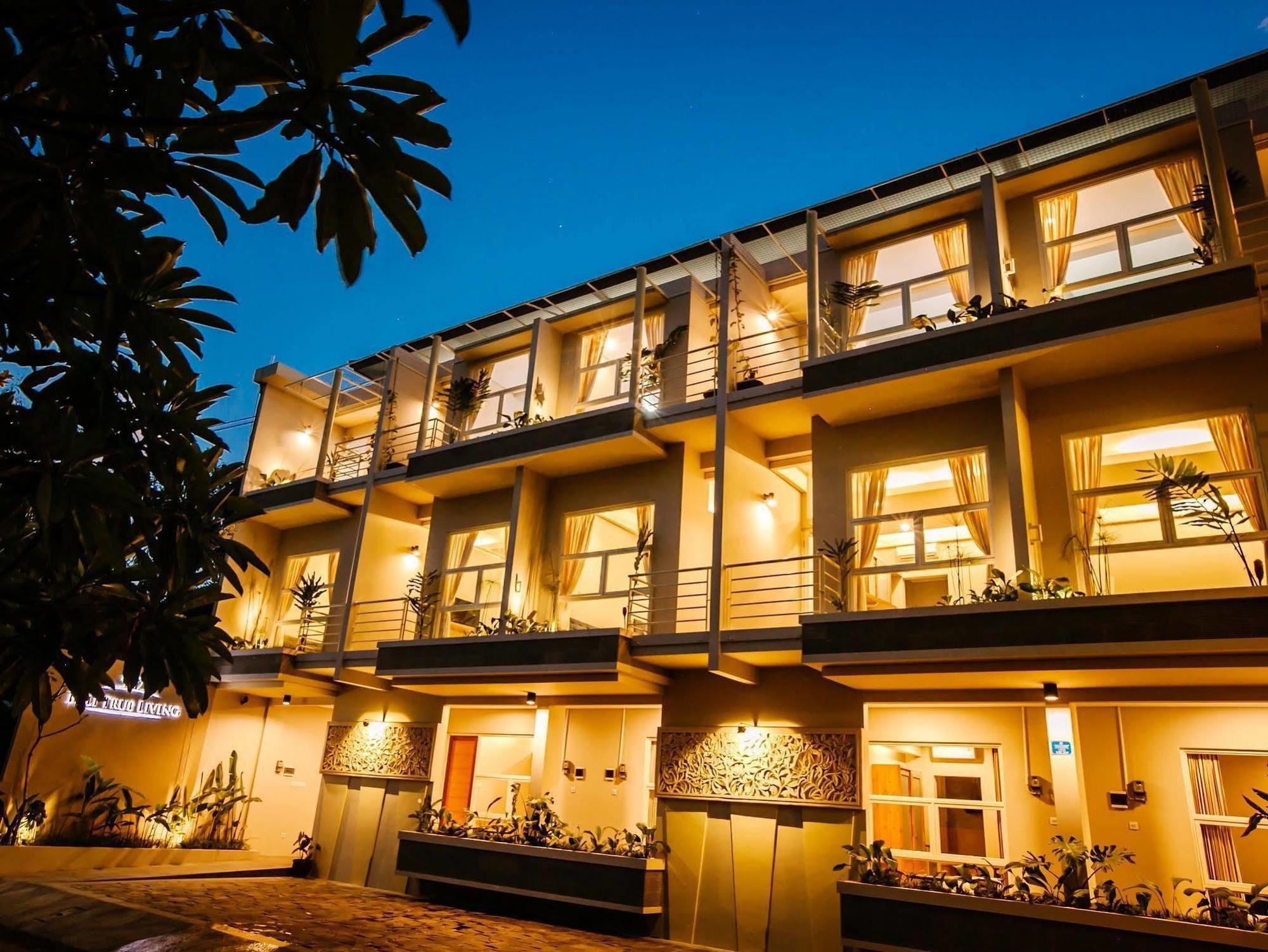 Bali True Living Denpasar Exterior foto